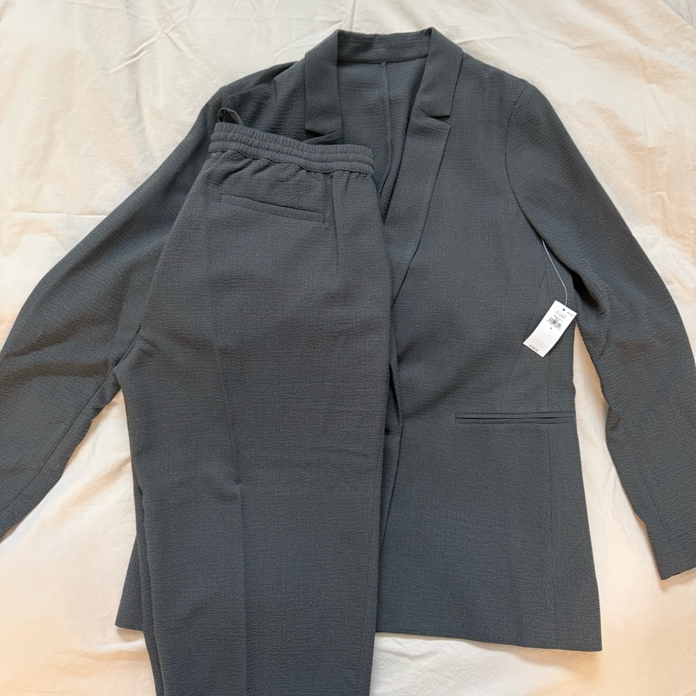 Banana Republic Relax Fit Suit